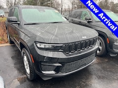 2024 Jeep Grand Cherokee Laredo SUV