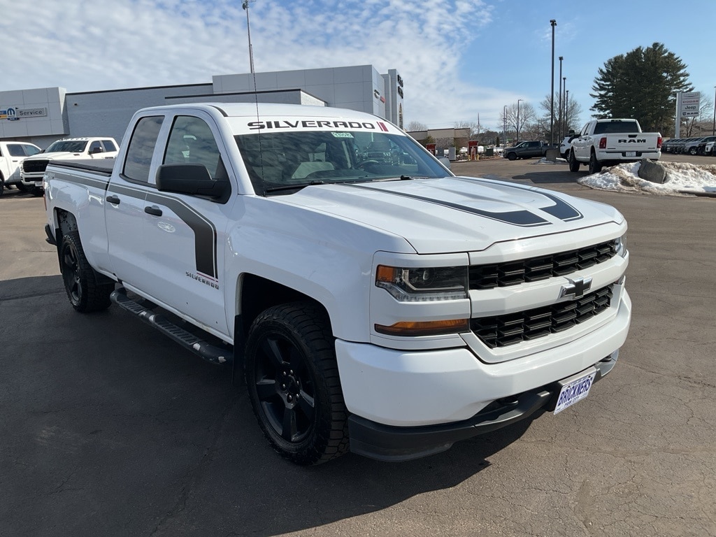 2017 Chevrolet Silverado 1500 Custom