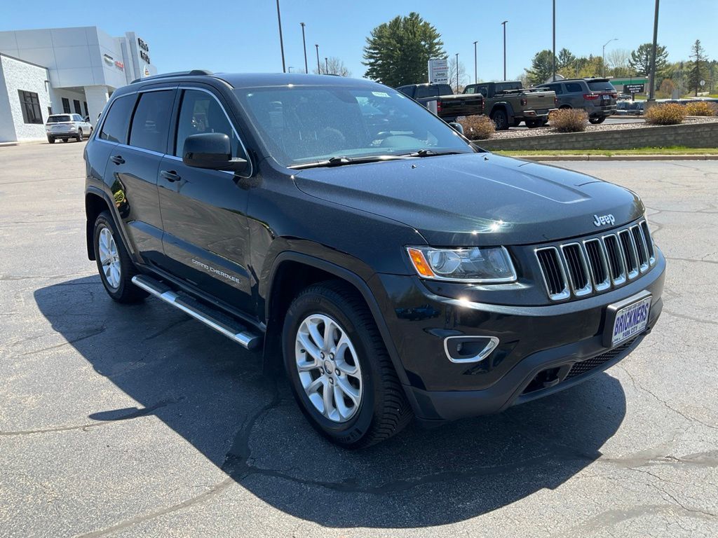 2015 Jeep Grand Cherokee Laredo E 4WD's photo