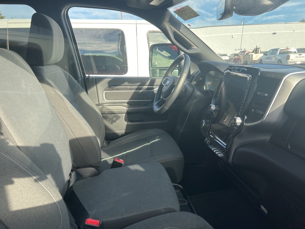 2024 Ram 2500 Big Horn photo 2