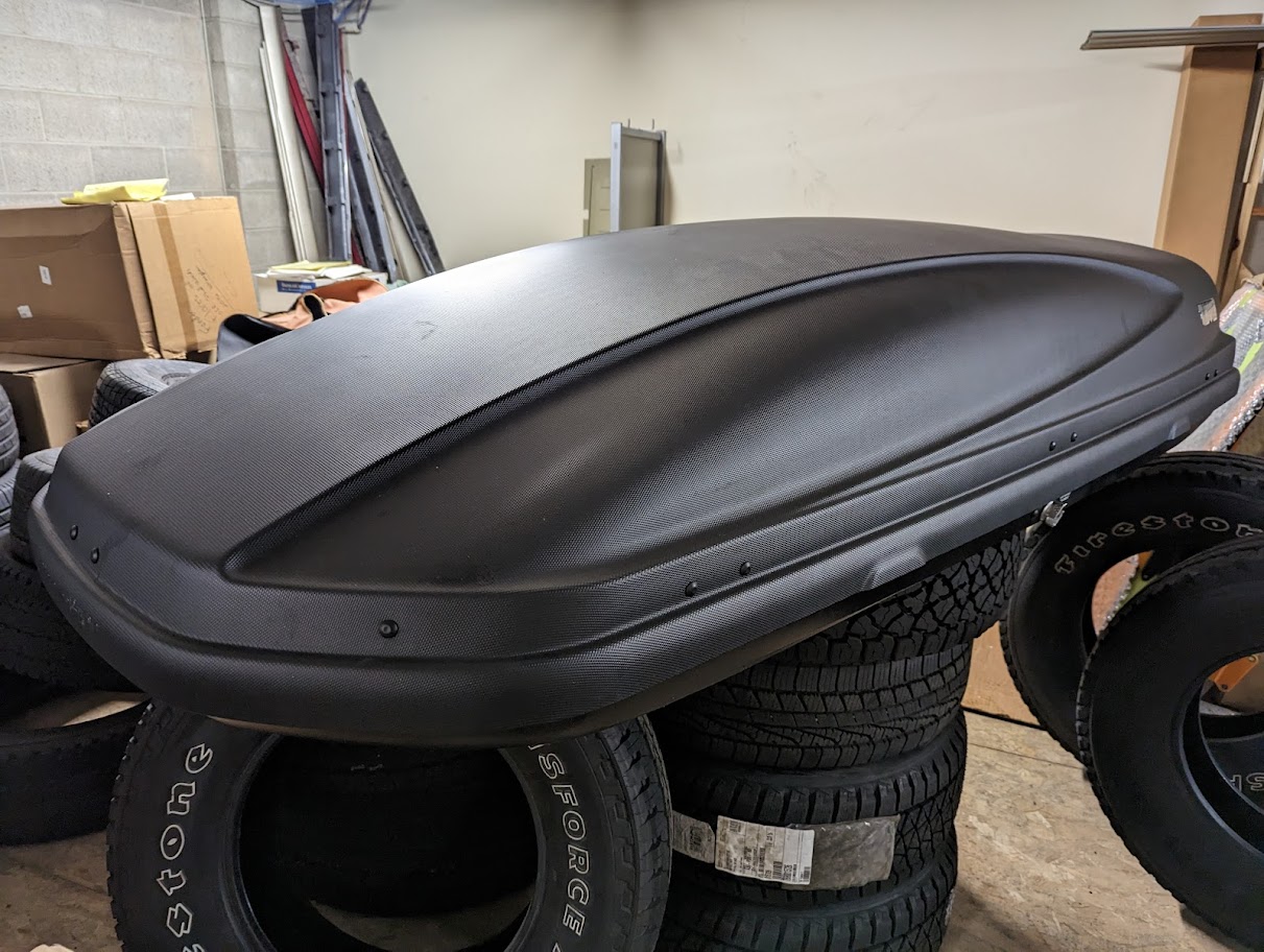 Cargo carrier for mini vans