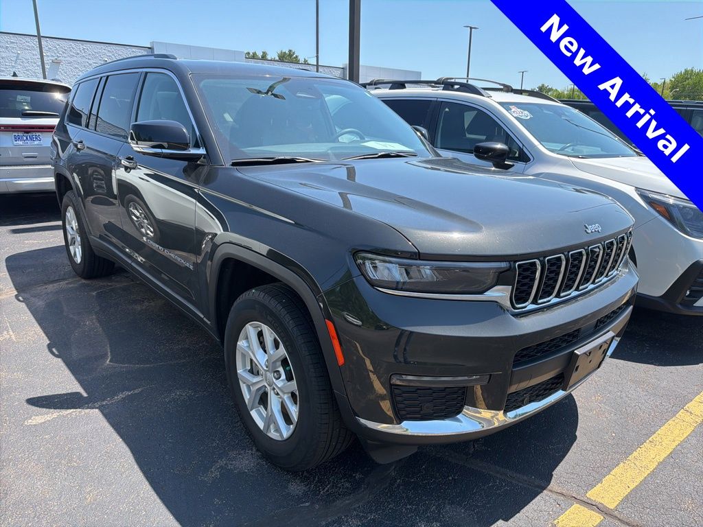 2023 Jeep Grand Cherokee L Limited 4x4's photo