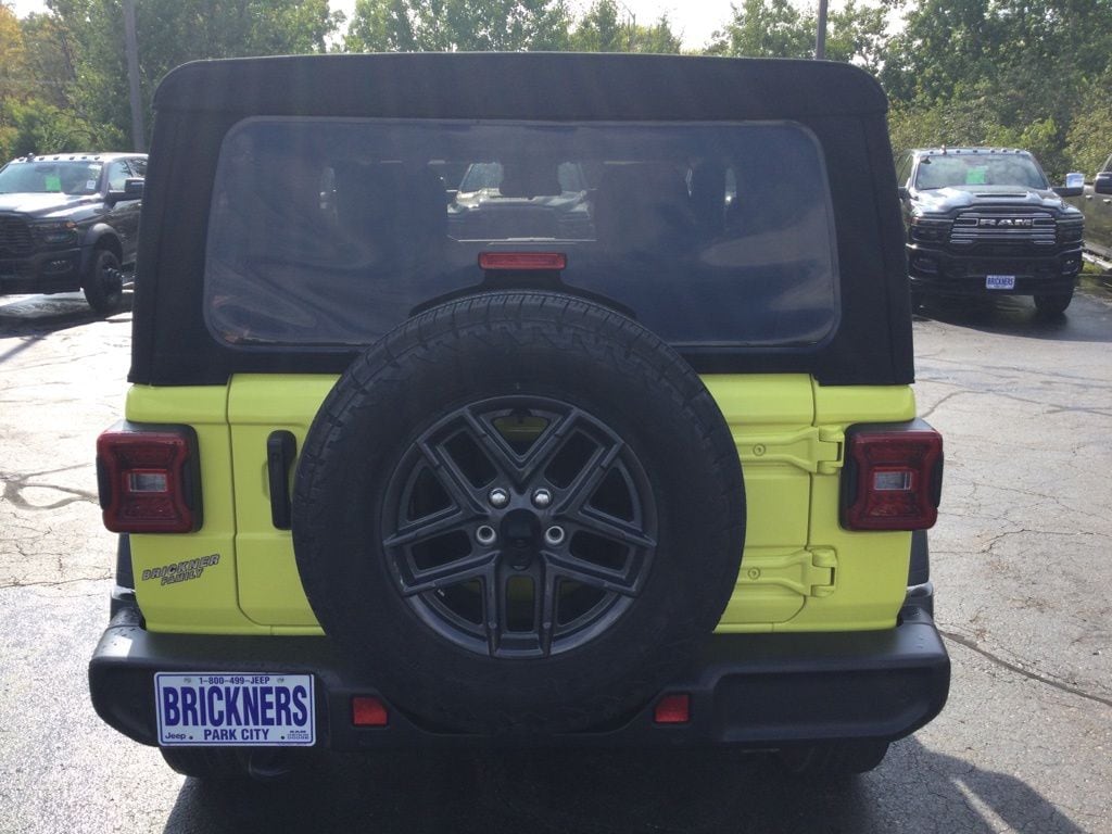 2024 Jeep Wrangler 2-Door Sport S - Photo 7