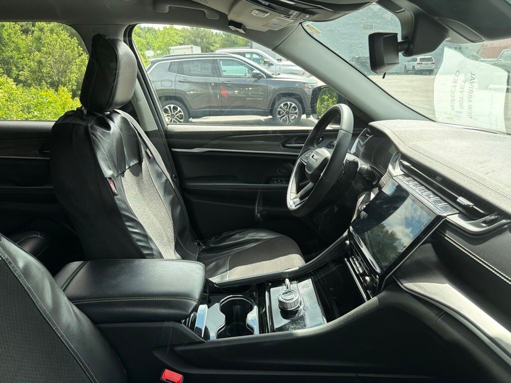 Used 2023 Jeep Grand Cherokee L Limited SUV
