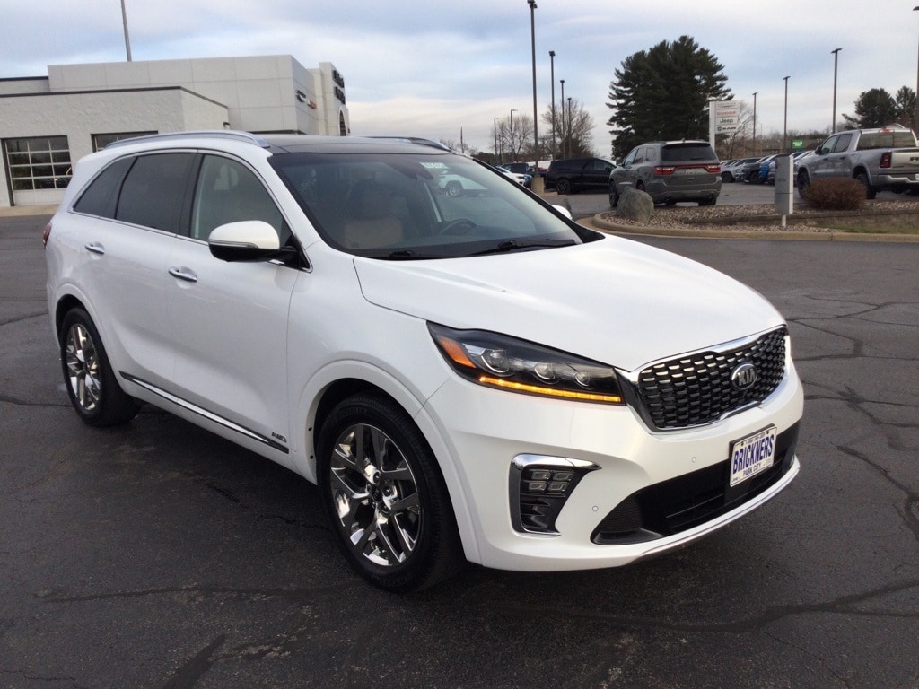 2019 Kia Sorento SXL's photo