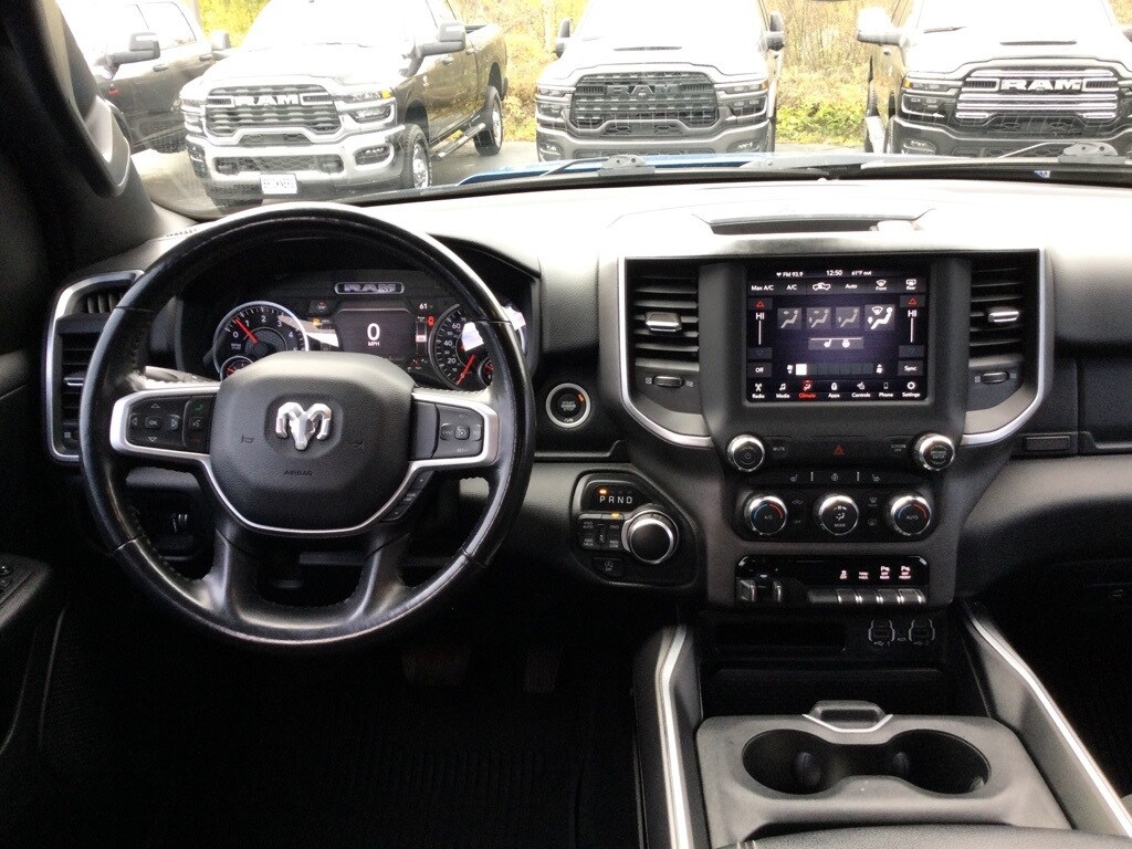 2021 Ram 1500 Big Horn Lone Star photo 3