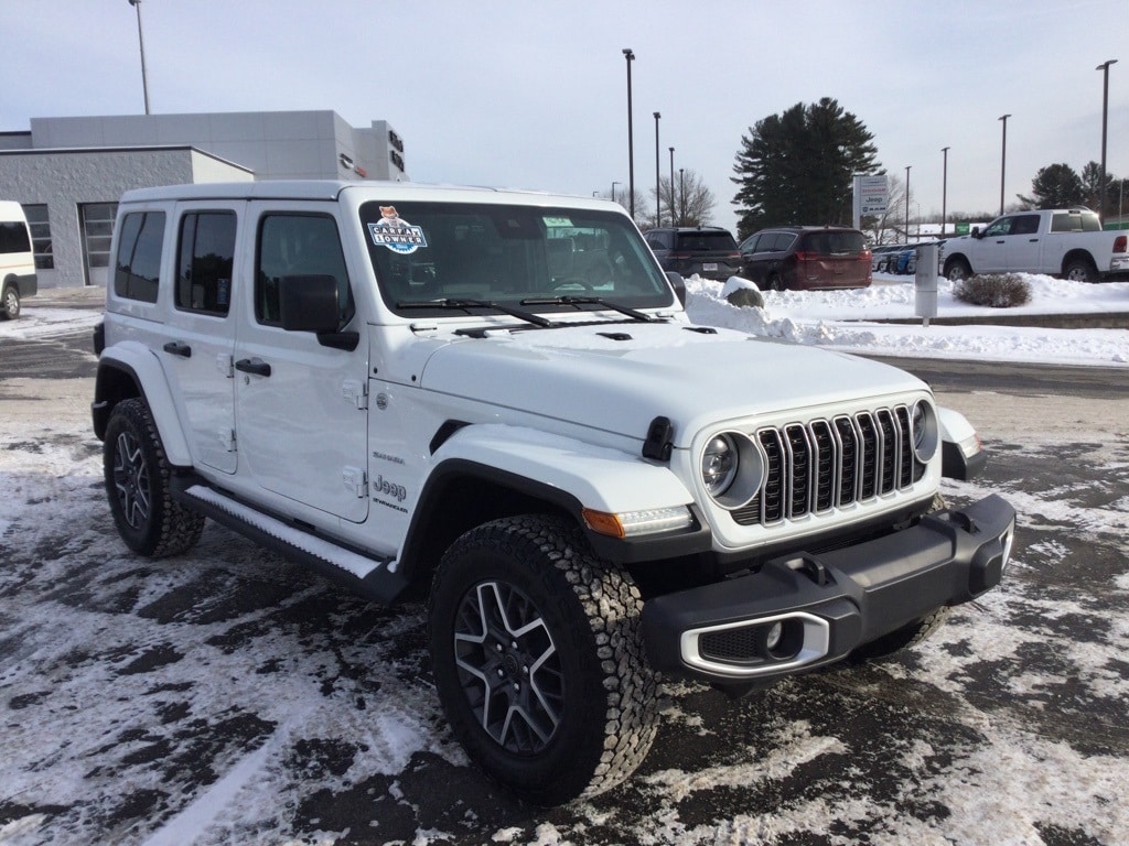 2024 Jeep Wrangler 4-Door Sahara's photo