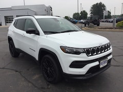 2024 Jeep Compass Latitude Lux SUV