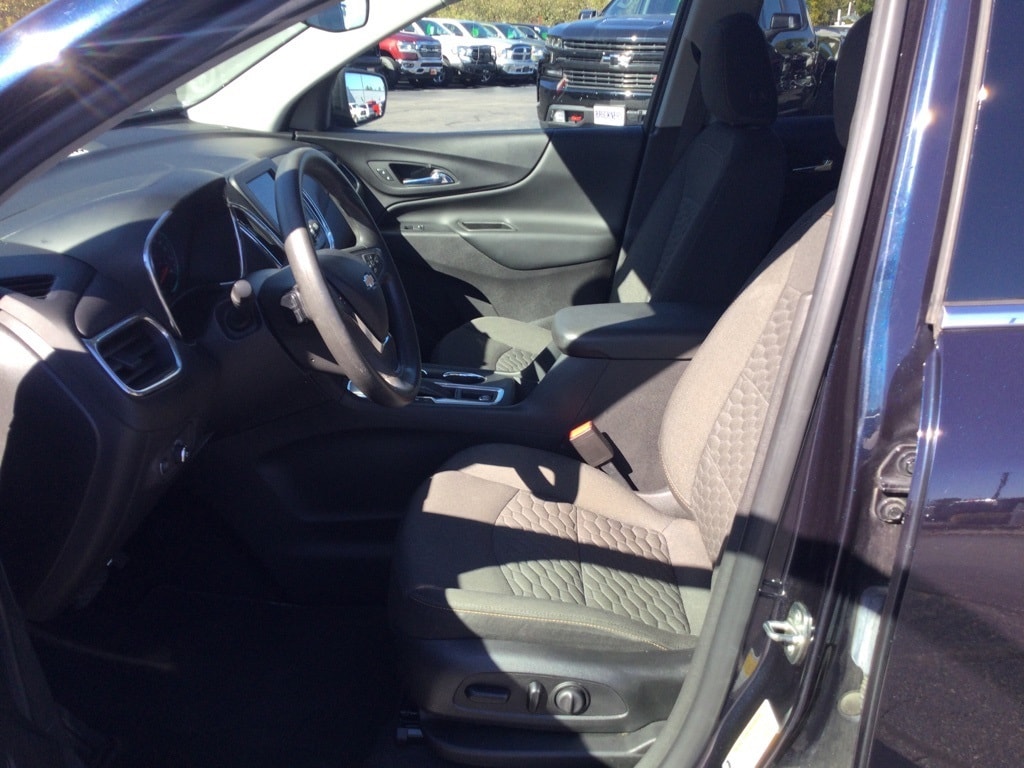 Used 2020 Chevrolet Equinox LT with VIN 3GNAXKEV4LS502112 for sale in Merrill, WI