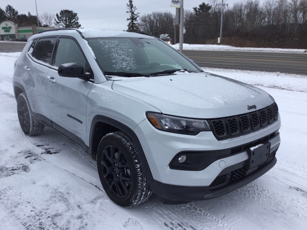 2025 Jeep Compass Latitude's photo