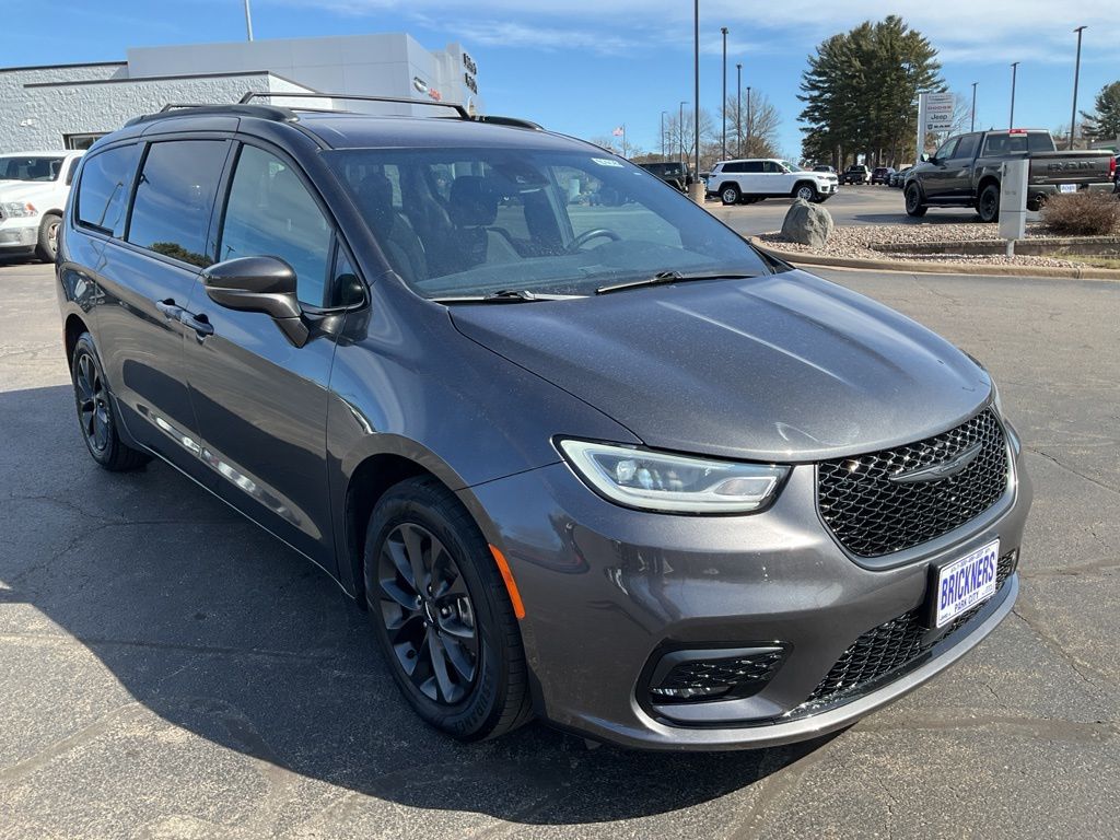 2021 Chrysler Pacifica Touring