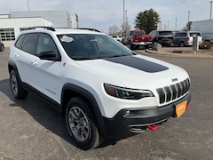 2022 Jeep Cherokee Trailhawk SUV