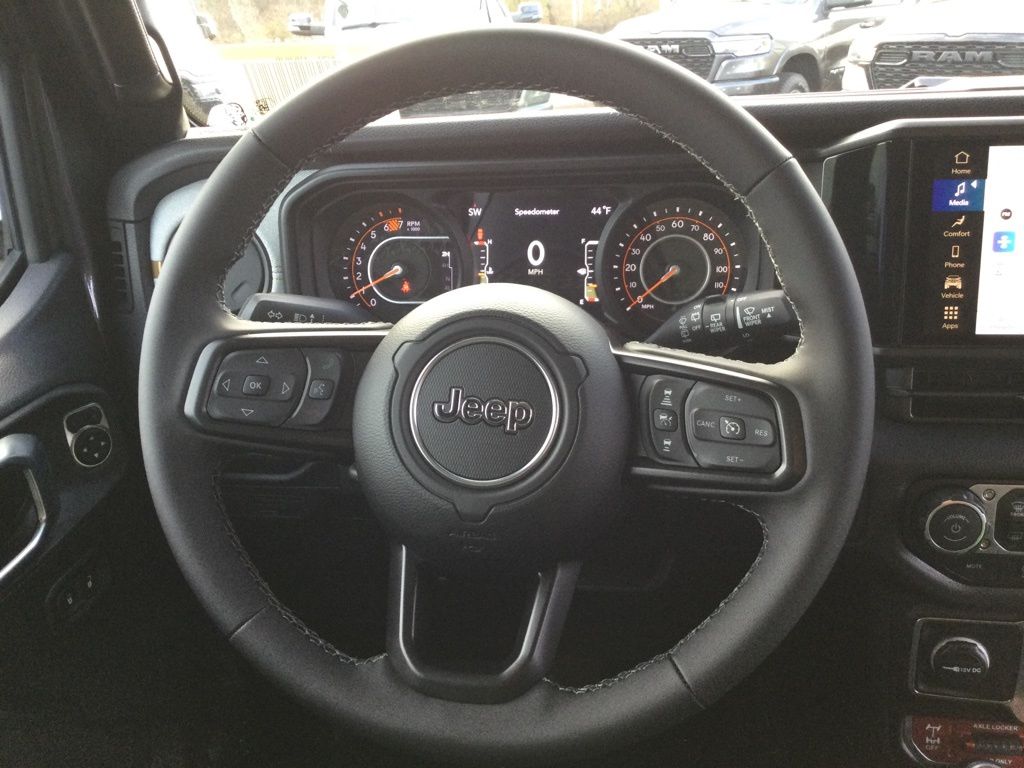 2026 Jeep Wrangler 2-Door Willys - Photo 17