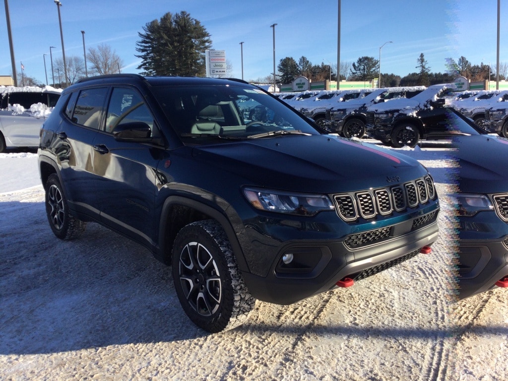 2026 Jeep Compass Trailhawk's photo