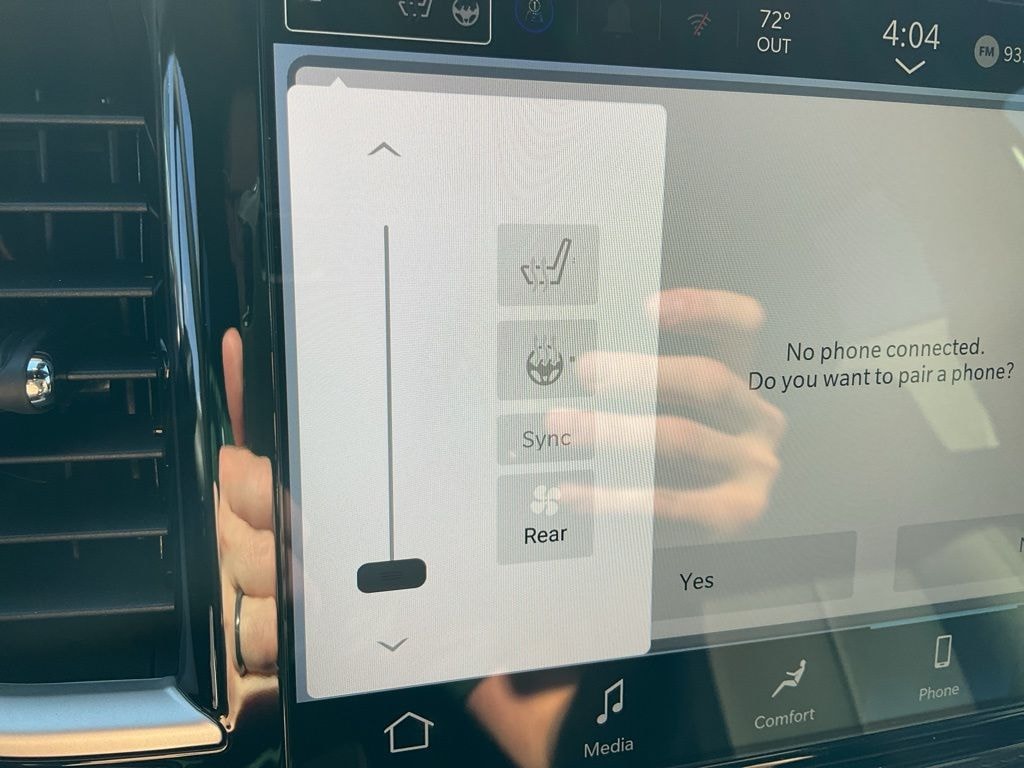 New 2026 Chrysler Pacifica SELECT Passenger Van