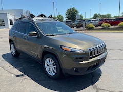 2016 Jeep Cherokee Latitude SUV
