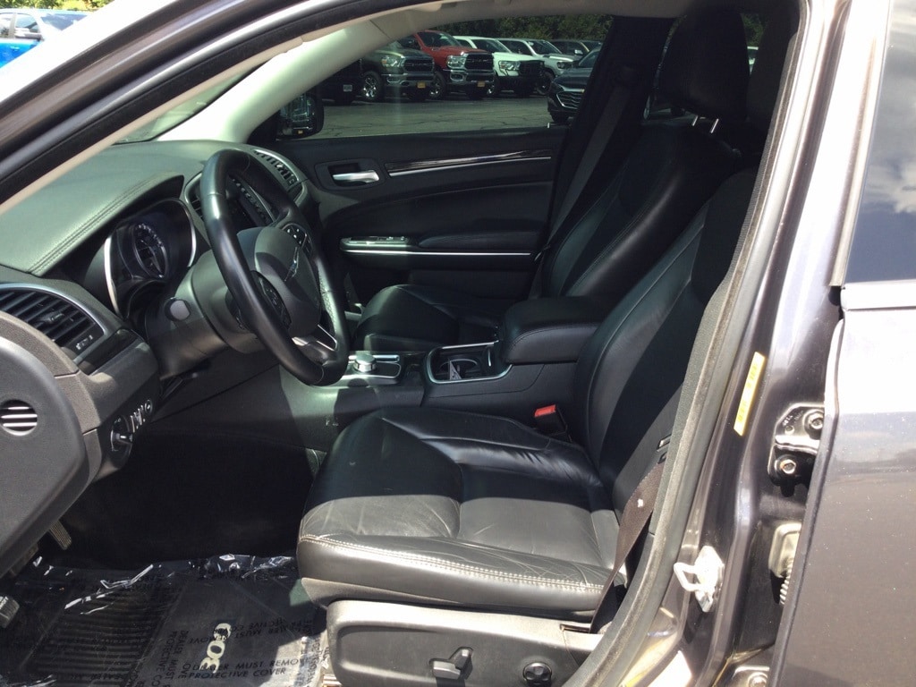 Used 2017 Chrysler 300 Limited with VIN 2C3CCARG7HH637540 for sale in Merrill, WI
