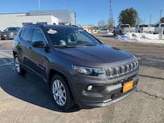 2024 Jeep Compass Latitude Lux SUV