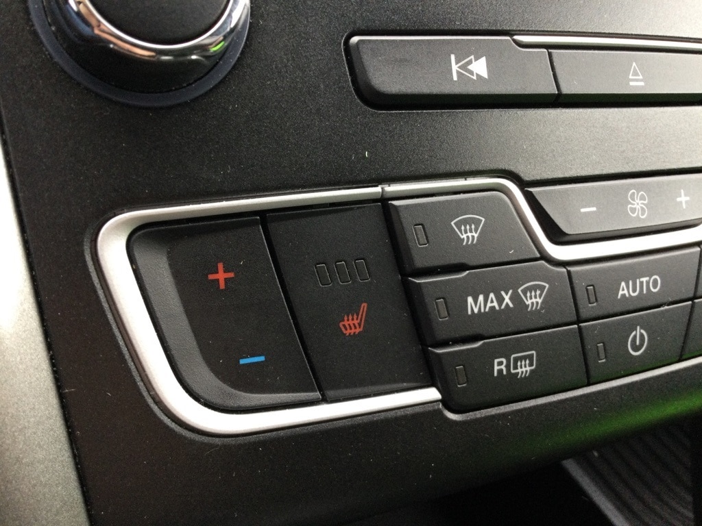 Used 2018 Ford Fusion SE Sedan