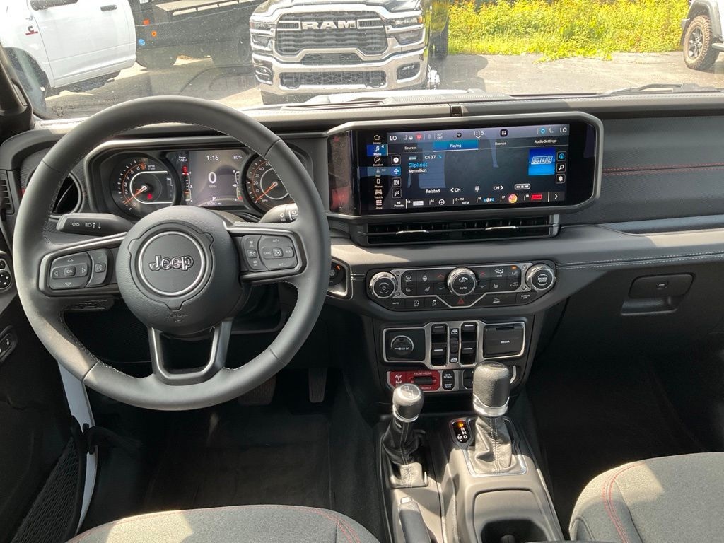 Used 2025 Jeep Gladiator Rubicon Truck