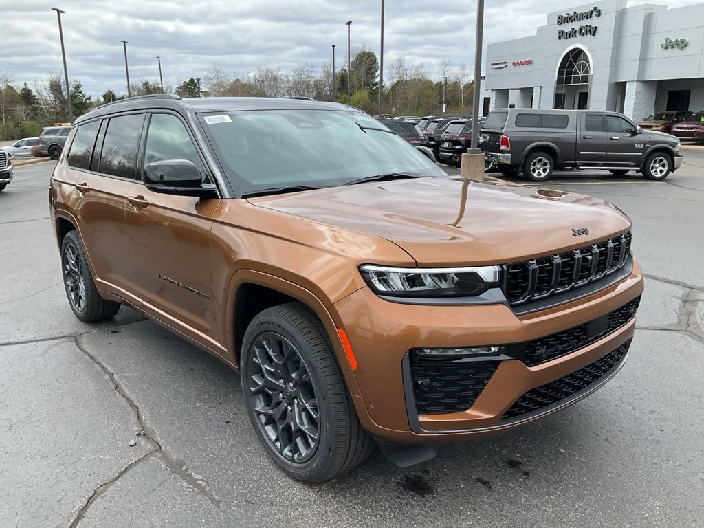 New 2026 Jeep Grand Cherokee L SUMMIT 4X4 Sport Utility