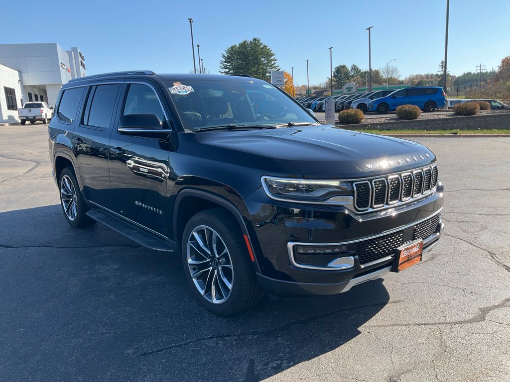 2022 Jeep Wagoneer