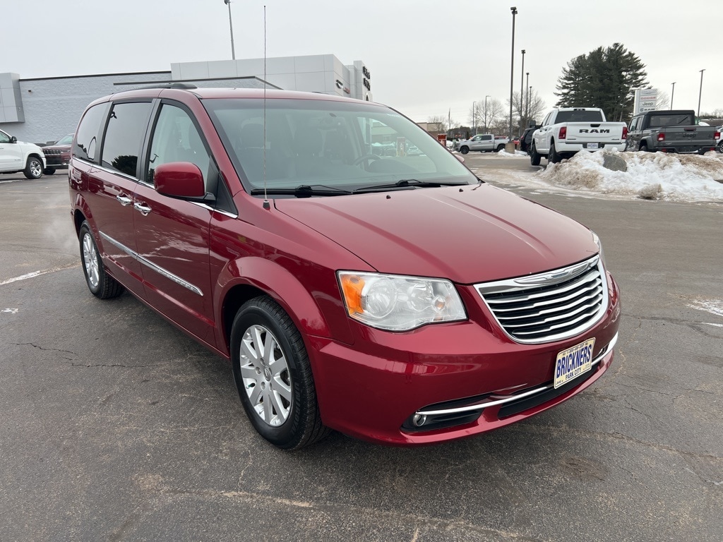 2016 Chrysler Town & Country