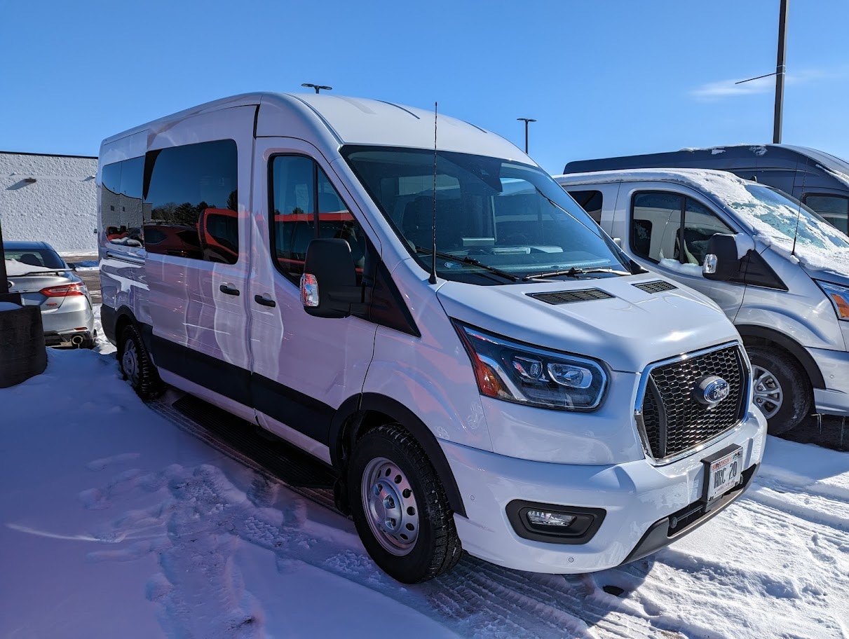 Ford Transit AWD mid roof