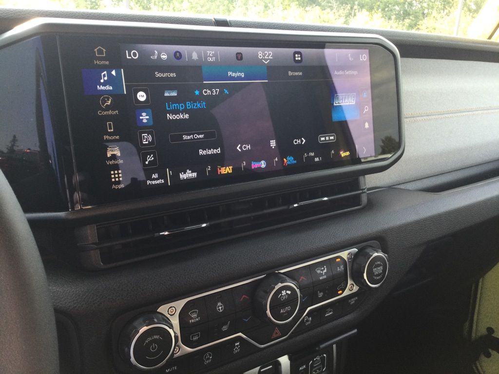 2024 Jeep Wrangler 2-Door Sport S - Photo 17