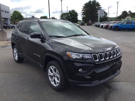 2025 Jeep Compass LATITUDE 4X4 Sport Utility