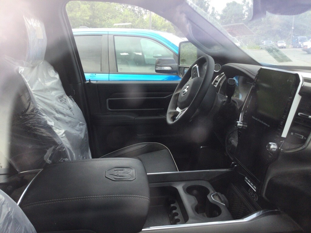 2025 Ram 2500 Laramie photo 2