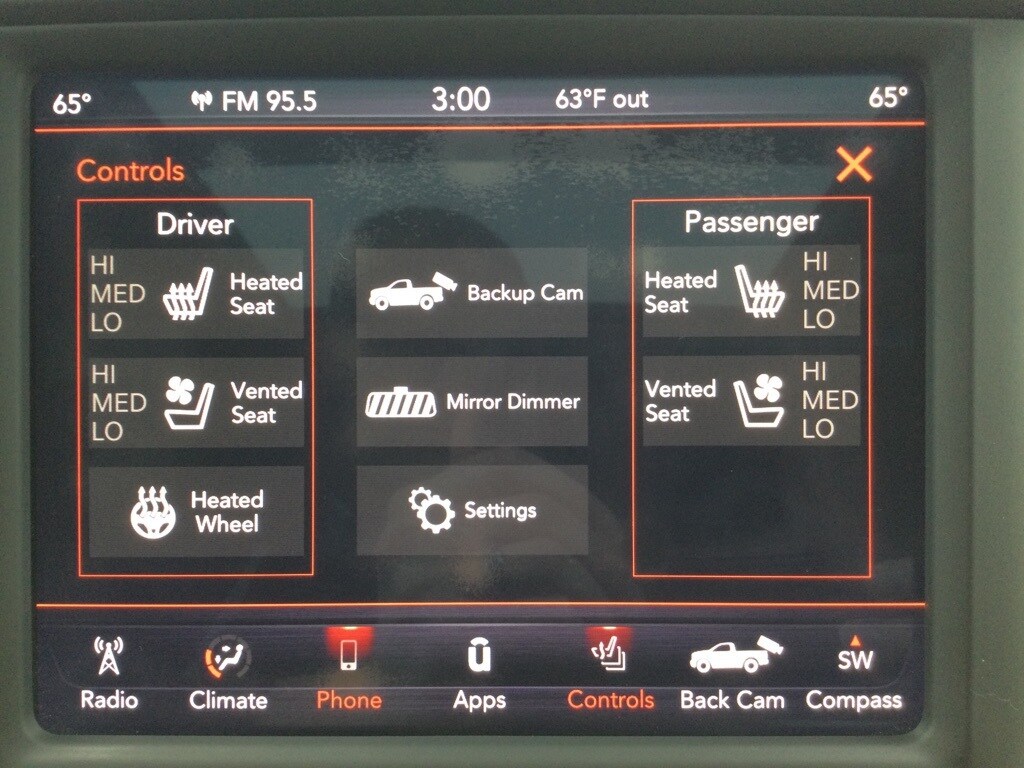 2019 Ram 1500 Laramie photo 4