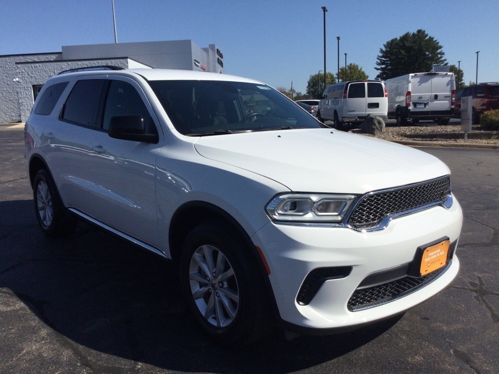 2024 Dodge Durango SXT's photo