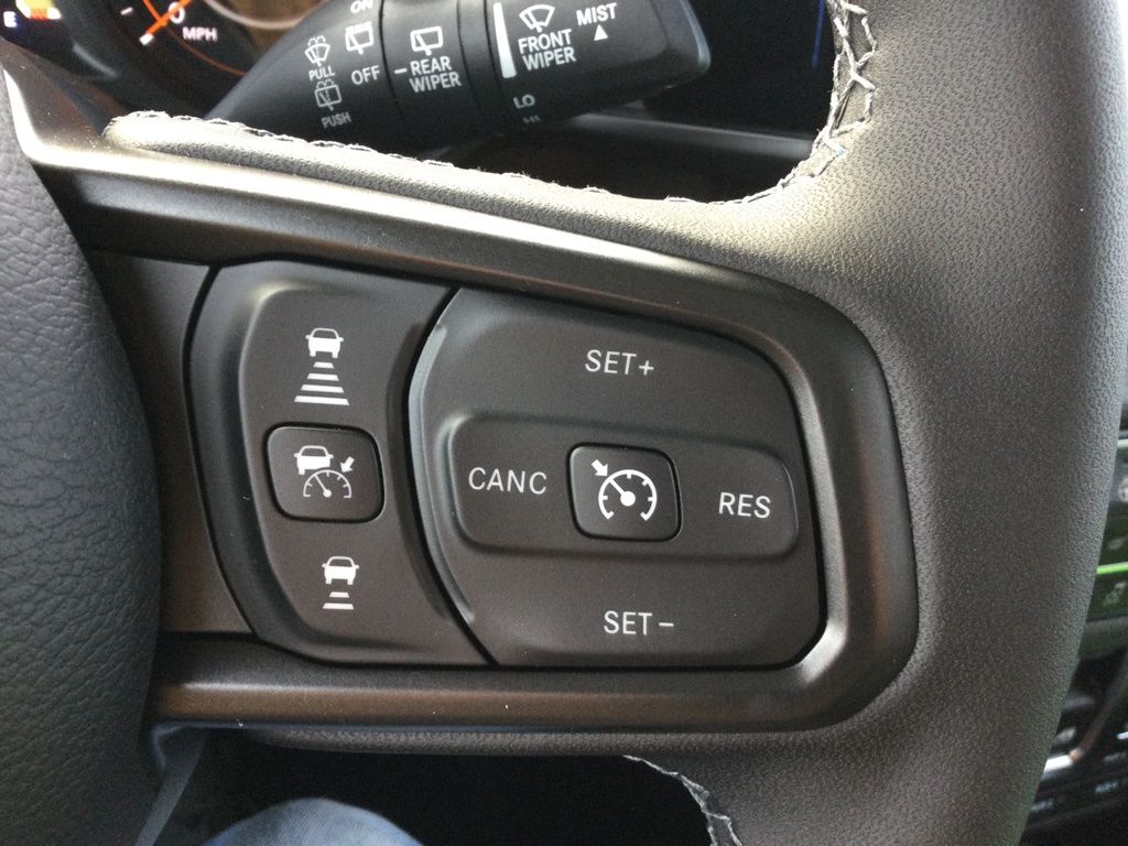2026 Jeep Wrangler 2-Door Willys - Photo 23