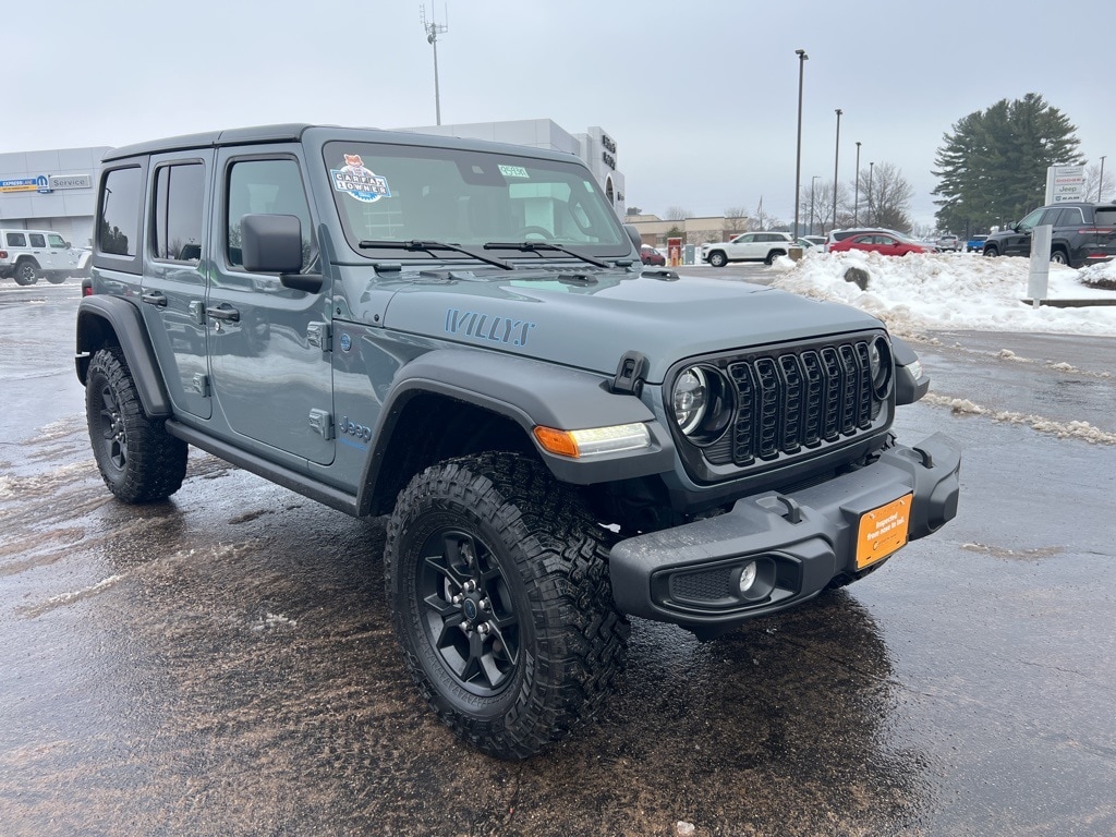 2025 Jeep Wrangler 4xe Willys 4XE's photo