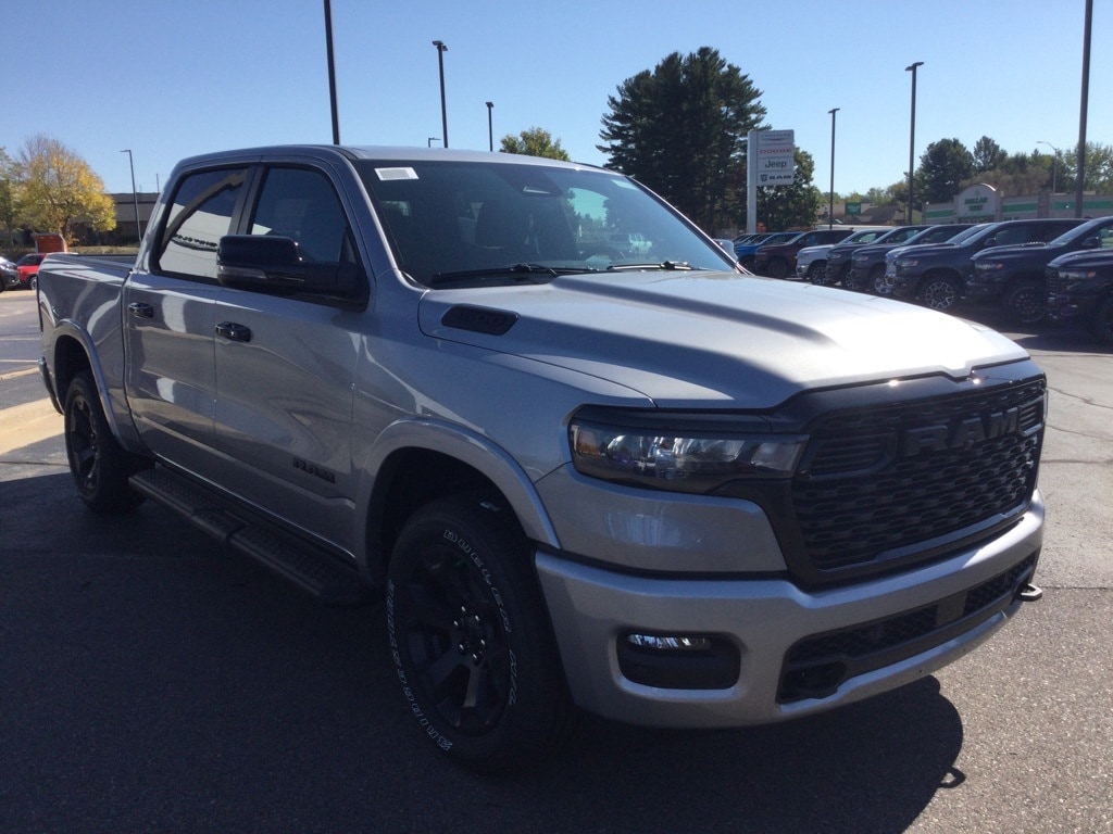 New 2026 Ram 1500 BIG HORN CREW CAB 4X4 5'7 BOX Pickup