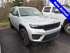 2025 Jeep Grand Cherokee Altitude SUV