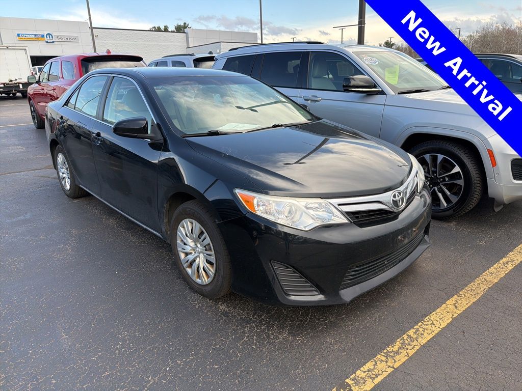 2014 Toyota Camry LE