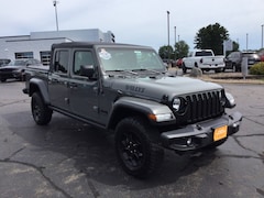 2023 Jeep Gladiator Willys Truck