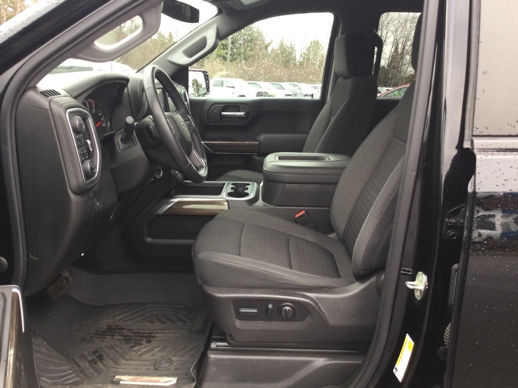Used 2022 Chevrolet Silverado 1500 Limited LT Trail Boss with VIN 1GCPYFEL4NZ173049 for sale in Merrill, WI