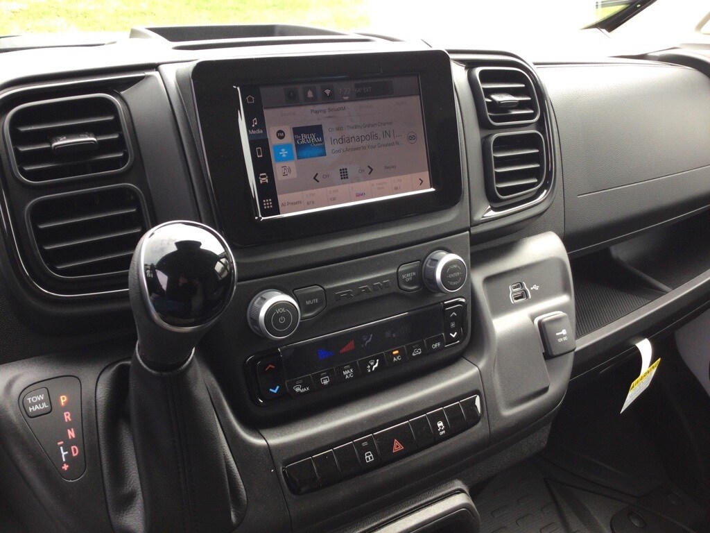 2025 Ram ProMaster 3500 photo 2