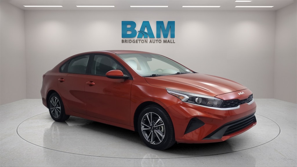 Used 2023 Kia Forte LXS Sedan