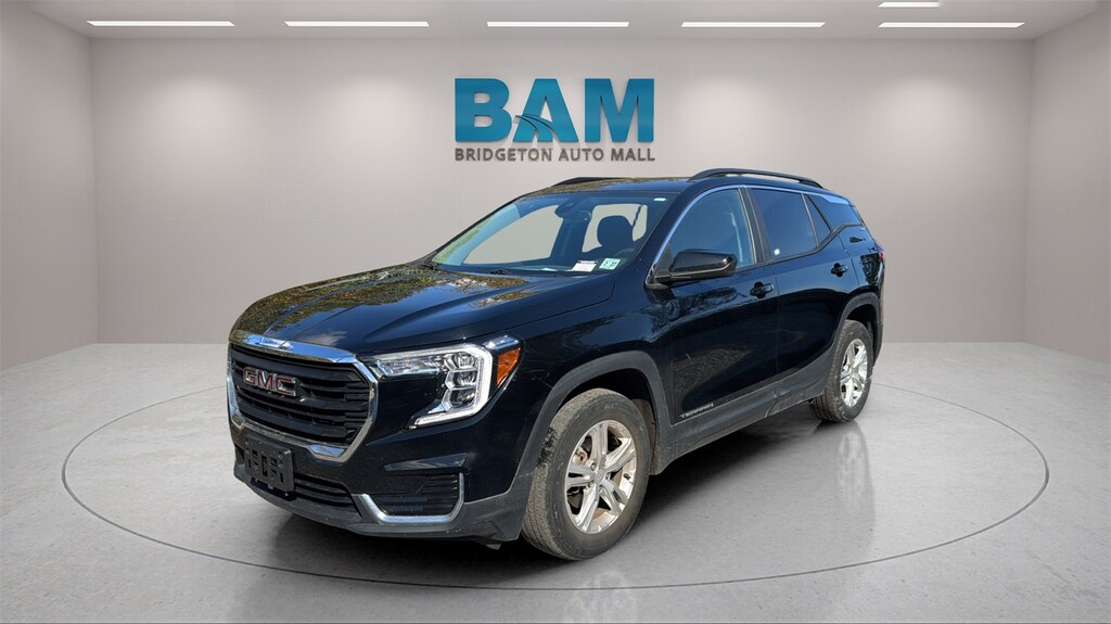 Used 2022 GMC Terrain SLE SUV