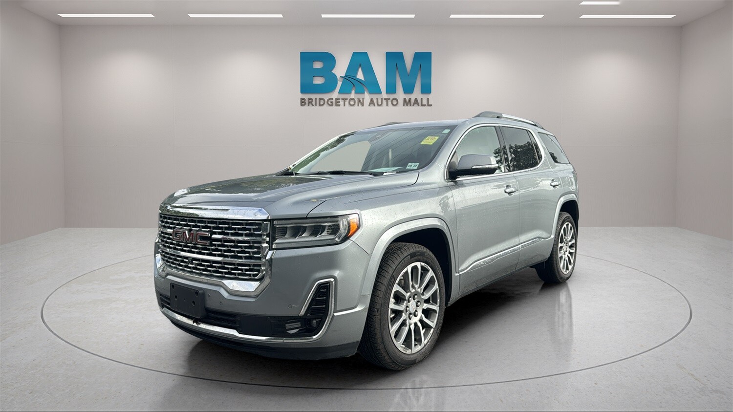 2023 Gmc Acadia Denali photo 2