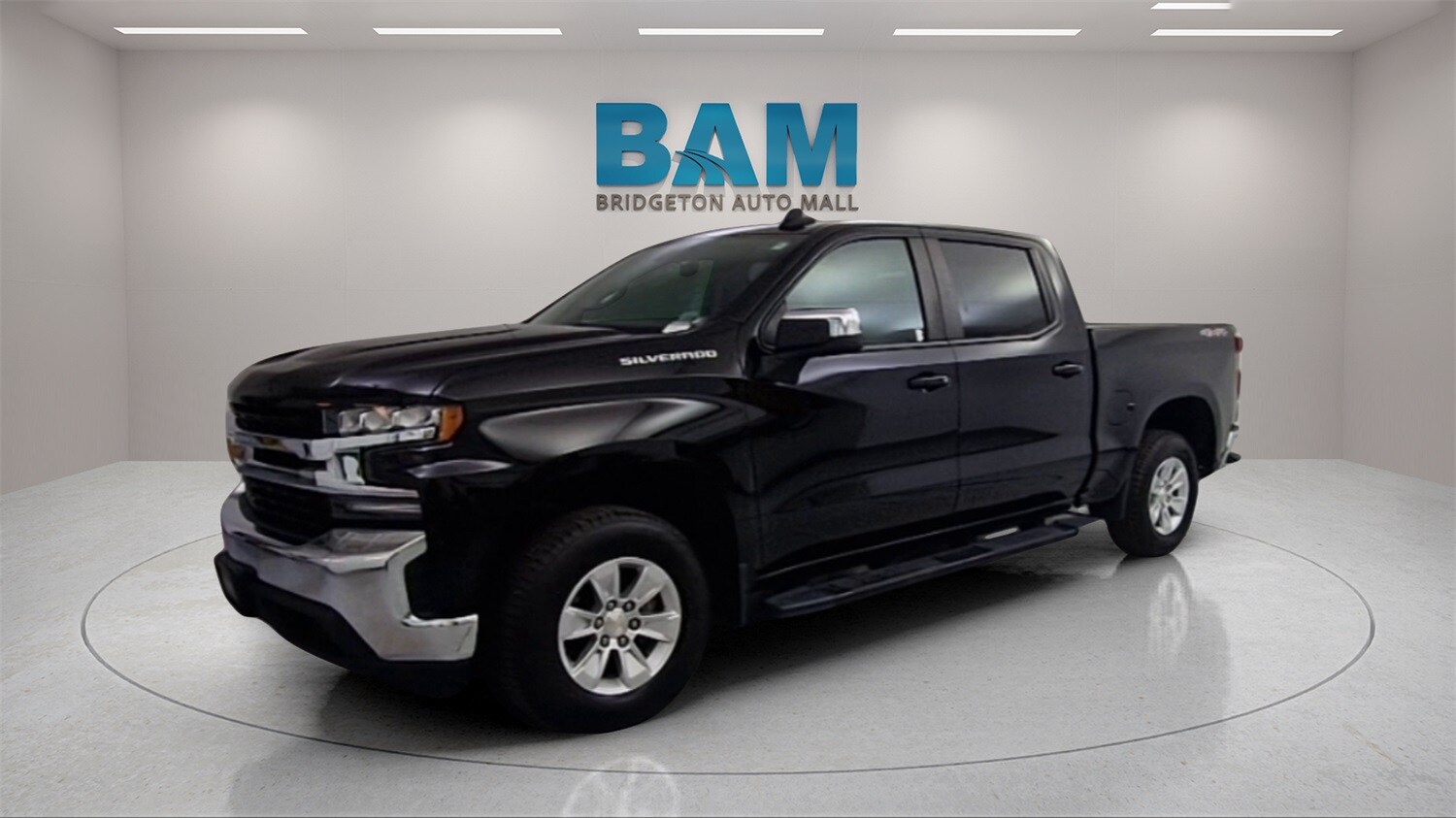 2022 Chevrolet Silverado 1500 LT photo 3