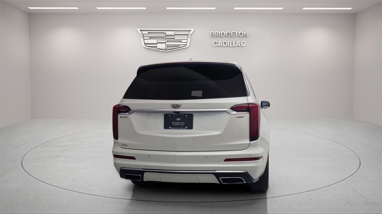 2022 Cadillac XT6 Premium Luxury photo 3