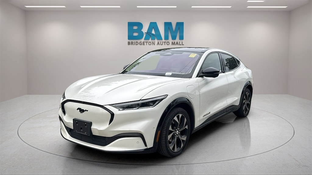 Used 2021 Ford Mustang Mach-E Premium SUV
