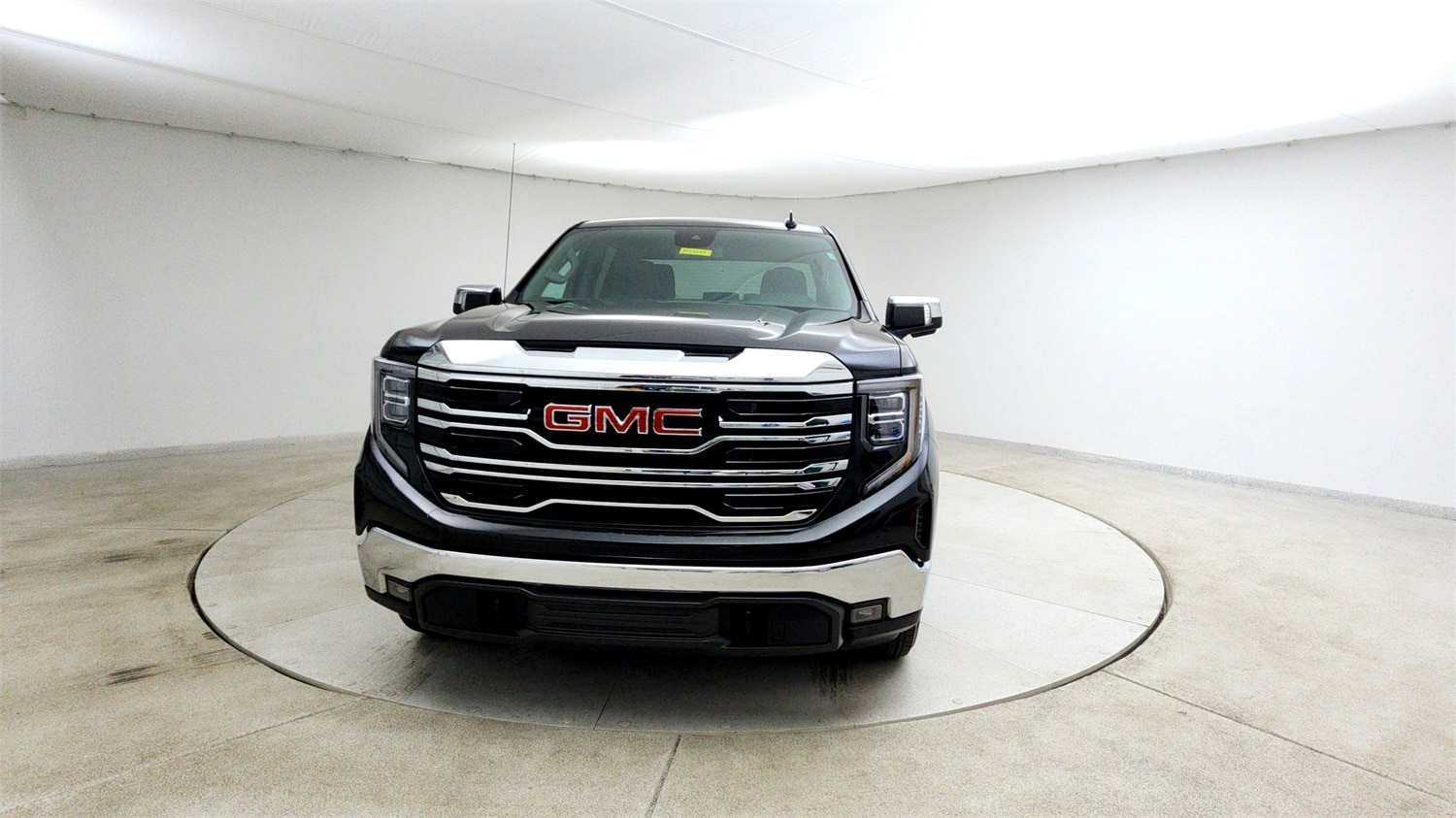 Used 2024 GMC Sierra 1500 SLT with VIN 3GTUUDED4RG125164 for sale in Bridgeton, NJ