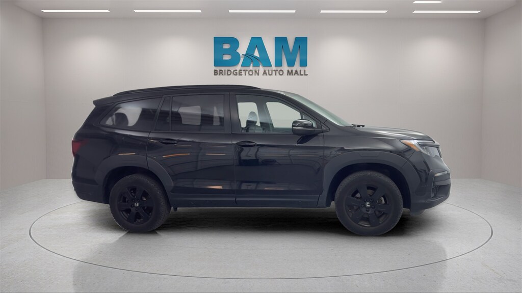 Used 2022 Honda Pilot TrailSport SUV