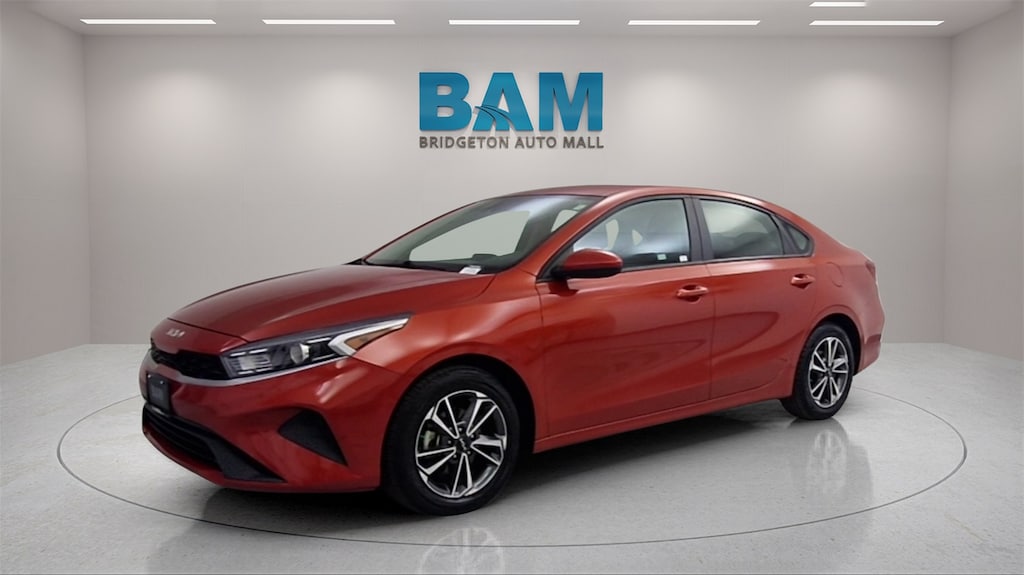 Used 2023 Kia Forte LXS Sedan